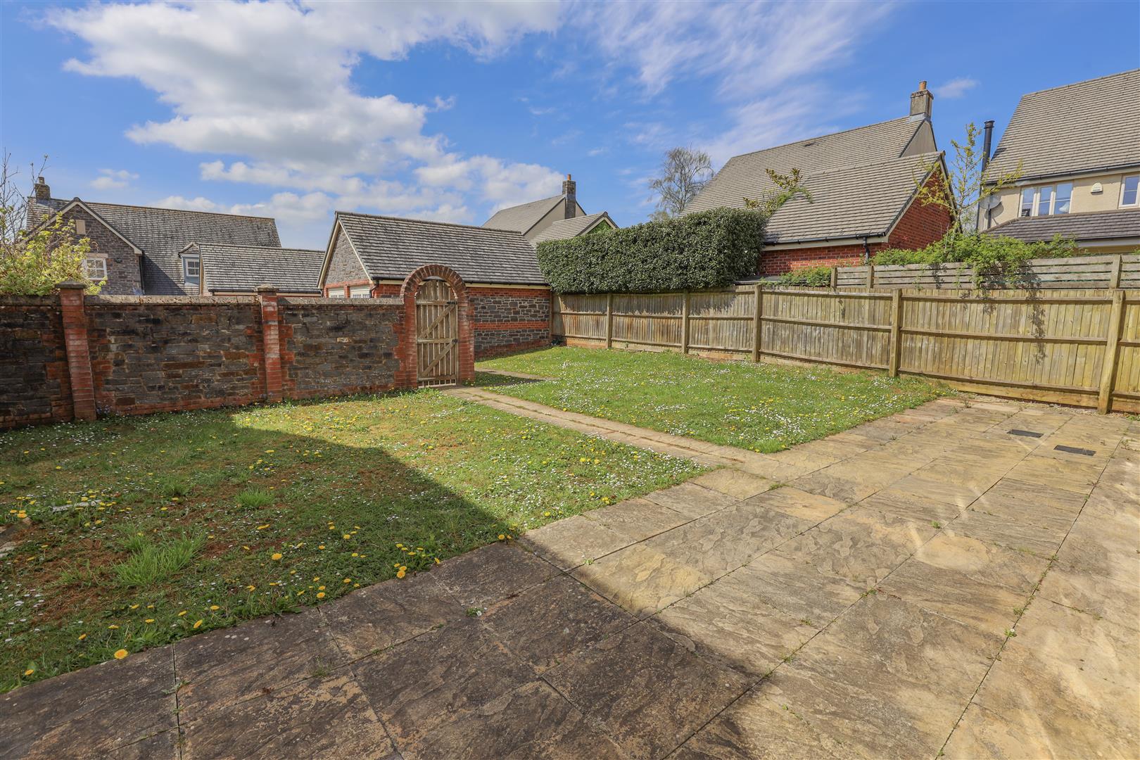 Townmill Road, Cowbridge, Vale of Glamorgan, CF71 7BE